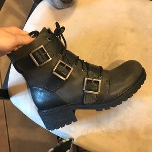 Moto Combat boots size 9.5